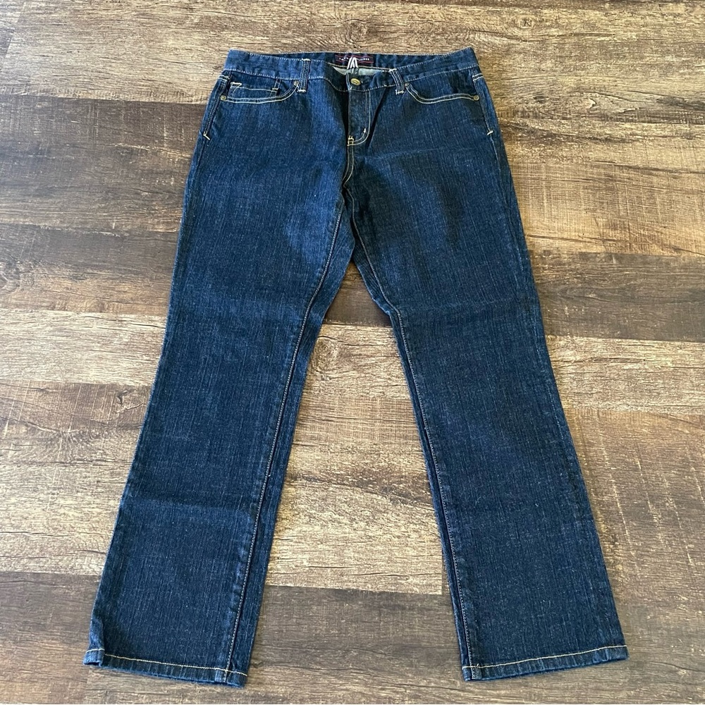Tommy Hilfiger Women’s Straight Leg Dark Wash Denim Jeans – Size 10S
